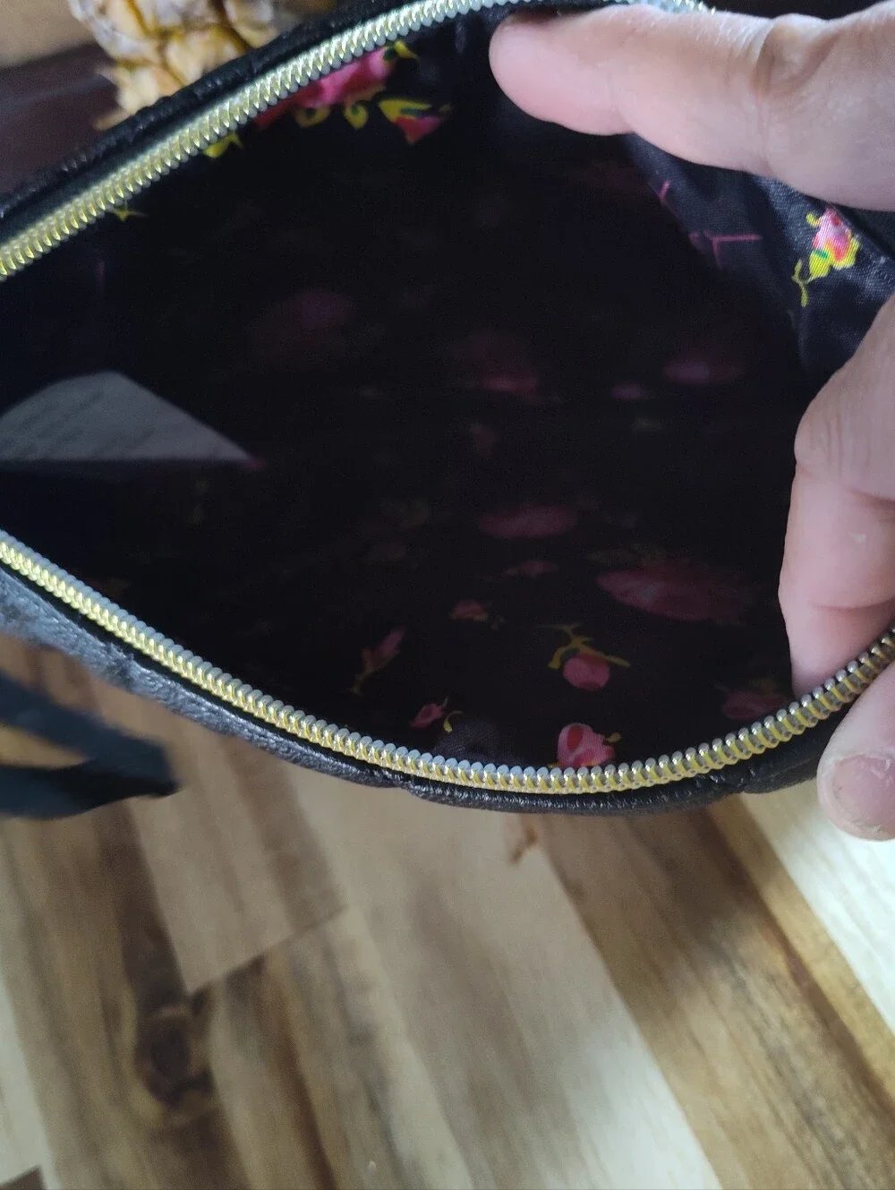 Xoxo Betsey Pouch Betsey Johnson